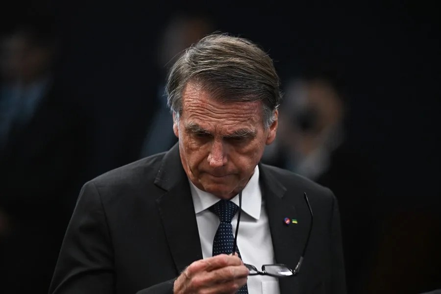 Bolsonaro pide su absolución en Brasil y afirma que las acusaciones en su contra son "absurdas"