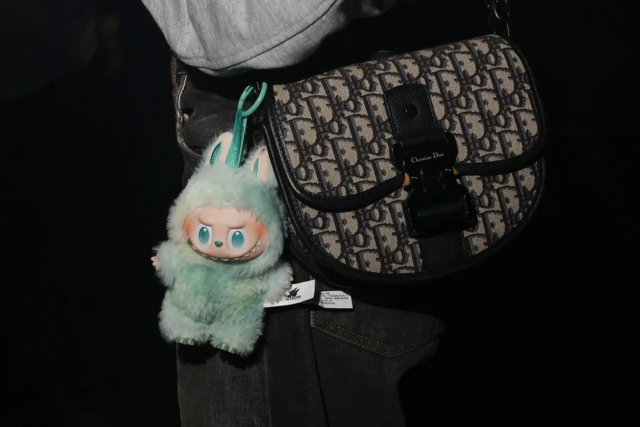 Los peluches Labubu, el pequeño elfo que conquista Hollywood