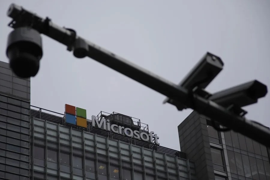 Microsoft despide a dos empleados por protestar en el despacho del presidente ante los lazos con Israel