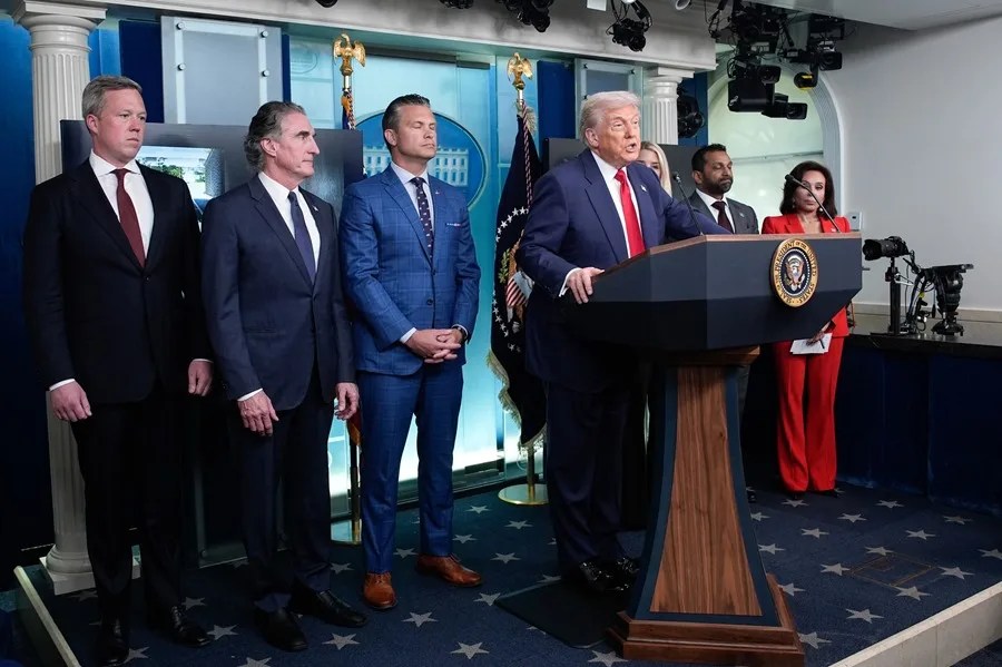 Trump dice que Nvidia no podrá vender a China su chip más avanzado, el Blackwell