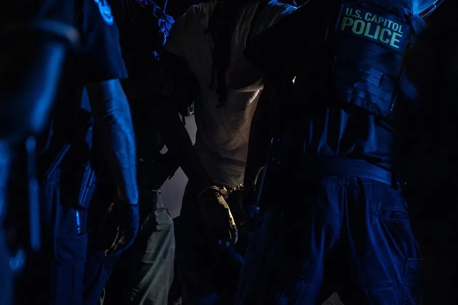 El Gobierno de EE.UU. retrocede sobre el control absoluto de la policía de Washington D.C.