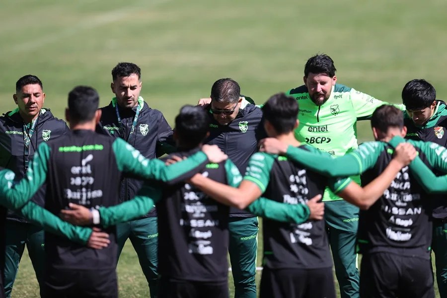 Bolivia inicia su última batalla en las eliminatorias
