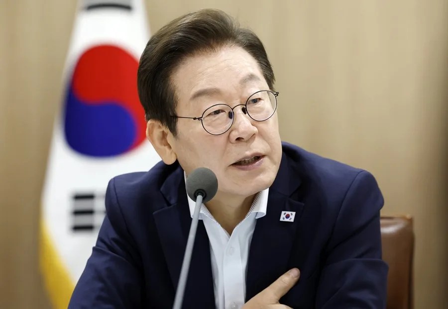 El presidente de Corea del Sur abordará "sin límites" los asuntos norcoreanos con Trump