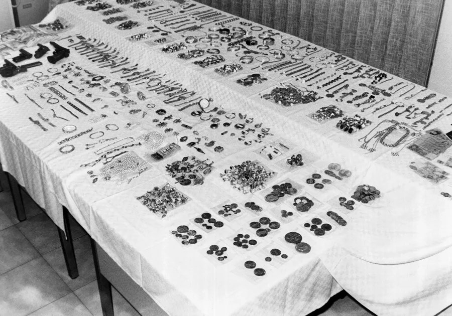 25 kilos de joyas recuperadas que formaban parte del botín del robo perpetrado, por la 'banda de los italianos' en la sucursal del Banco Hispano Americano