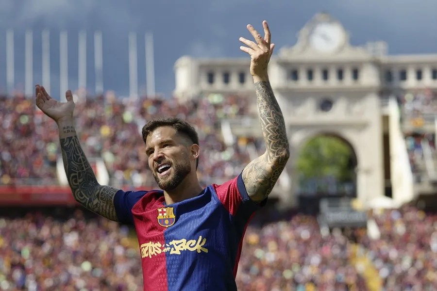 El defensa del Barcelona Íñigo Martínez.