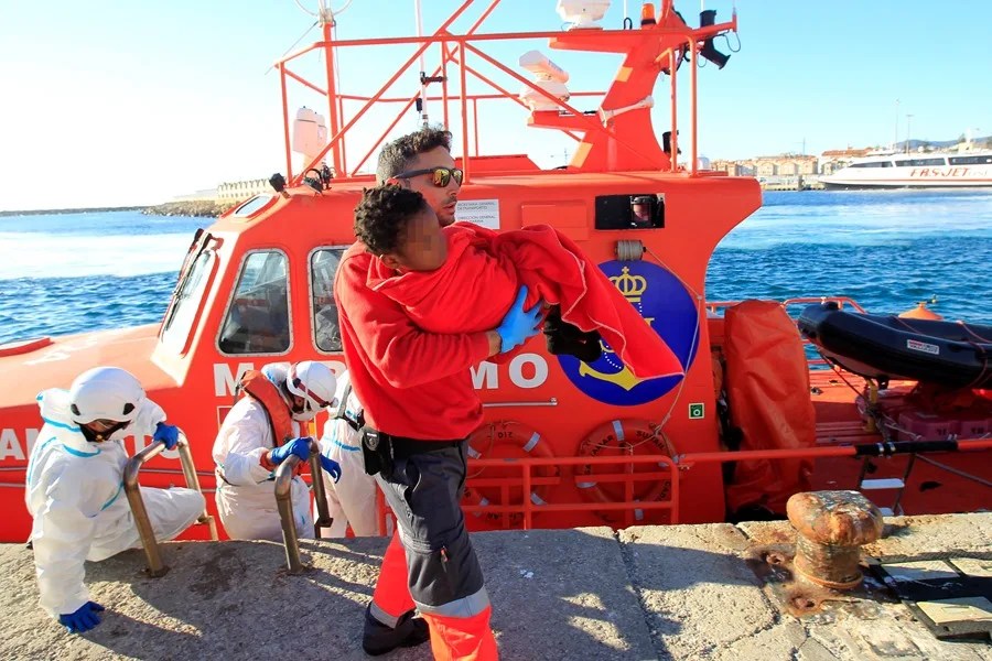 Rescate de un menor en Canarias.