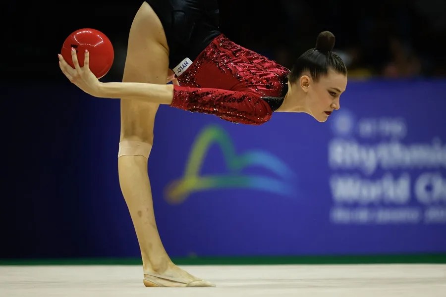 Varfolomeev, bicampeona del mundo en gimnasia rítmica
