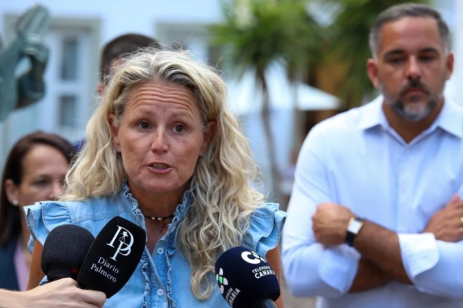 La portavoz de la Comisión ejecutiva federal del PSOE, Montse Mínguez.