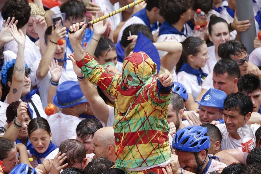 Miles de personas asisten este miércoles a la tradición del Cipotegato