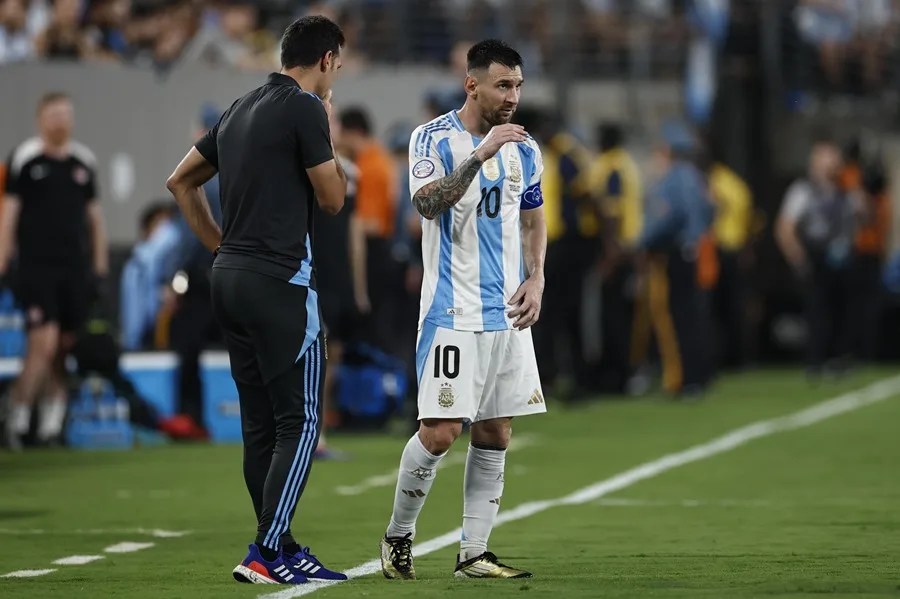 Scaloni evita confirmar la presencia de Messi en el próximo Mundial: "Lo que decida está bien"