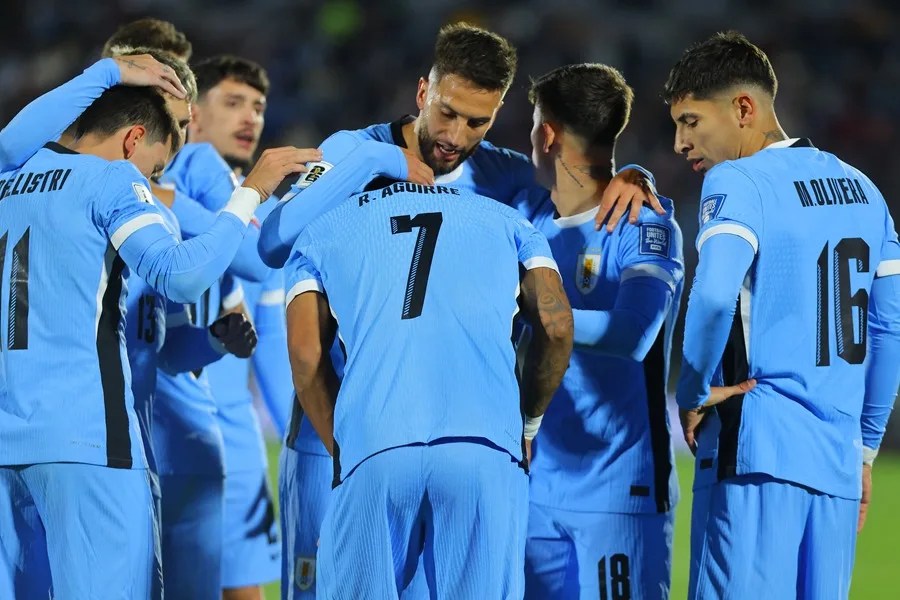 Uruguay sella su boleto al Mundial y Perú se queda afuera