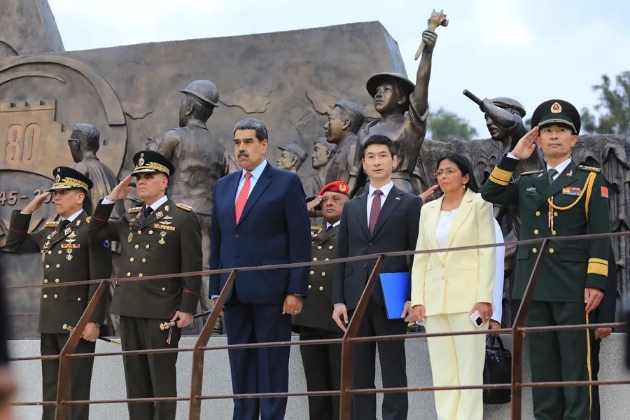 Nicolás Maduro definió a China como la "primera potencia militar del planeta"
