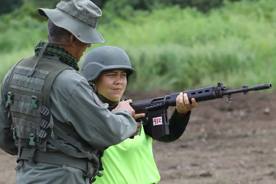 Venezuela avanza con el adiestramiento militar tras denunciar el "asalto" de EE.UU. a una embarcación