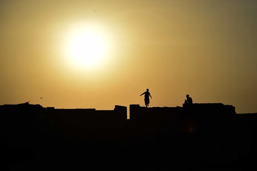 Afganistán se enfrenta este martes a un apagón total de internet y restricciones en las comunicaciones telefónicas