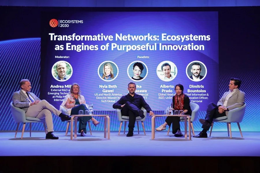 Ponentes de una de las mesas redondas celebradas en la quinta edición del foro internacional Ecosystems 2030