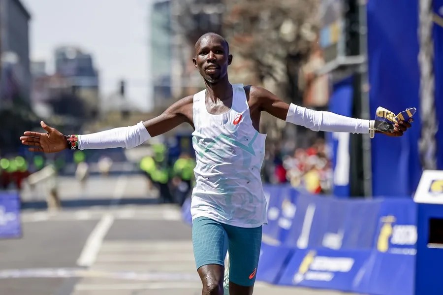 John Korir va a por el doblete en el Maratón de Chicago y Etiopía apunta a la corona de Ruth Chepngetich