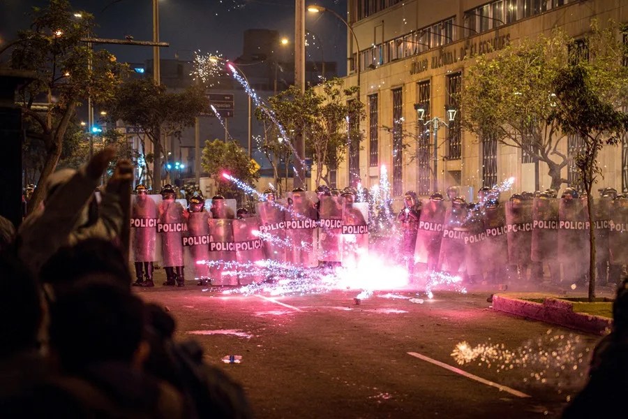 Protestas en Perú contra el Gobierno y el Congreso