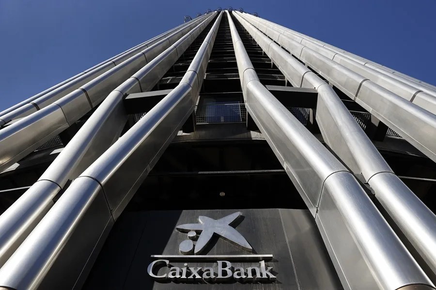 Sede de CaixaBank en la zona financiera norte Madrid.