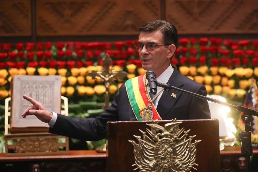 The constitutional president of Bolivia, Rodrigo Paz Pereira, delivers a speech on Saturday after his inauguration in La Paz (Bolivia). Nov. 8, 2025. EFE/ Luis Gandarillas POOL