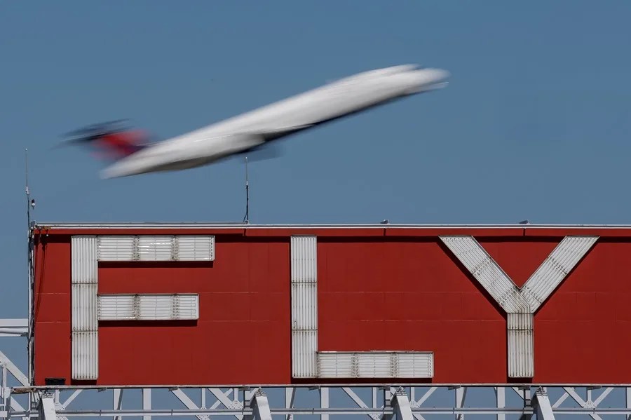 EE.UU. podría cerrar partes de su espacio aéreo si se prolonga el cierre de Gobierno