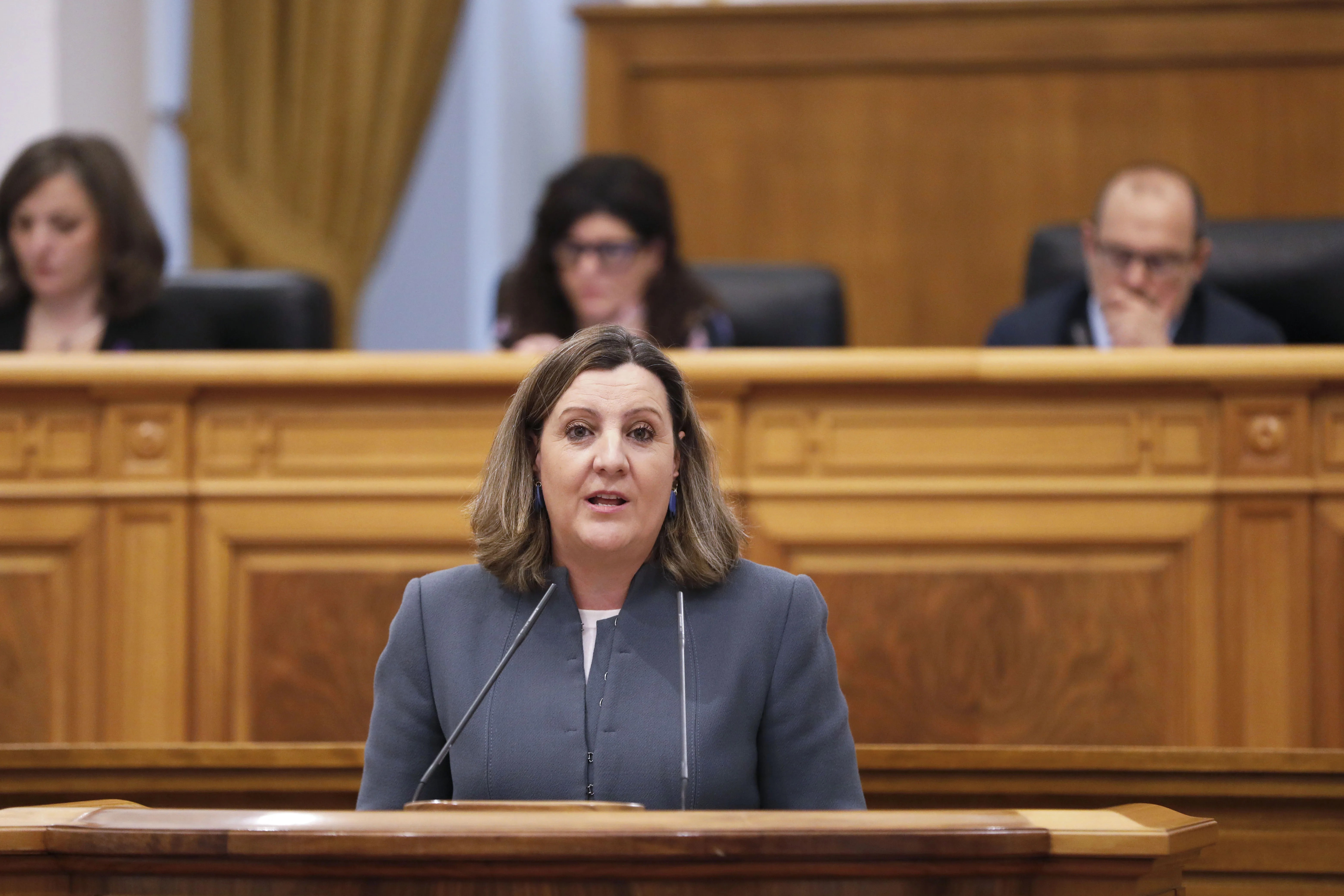 El Gobierno de Castilla-La Mancha defiende que la tarifa plana plus "no deja fuera a nadie", pero PP y Vox la ven insuficiente
