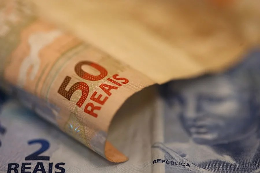 Brasil aprueba una exención fiscal para los más pobres y una tasa mínima para los ricos