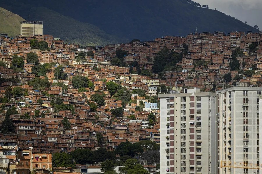 Las comunas en Venezuela, la estrategia del chavismo para confrontar a Estados Unidos