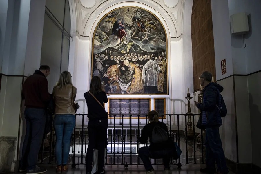 La obra 'El entierro del Conde de Orgaz' Expolio' en la iglesia de Santo Tomé de Toledo.