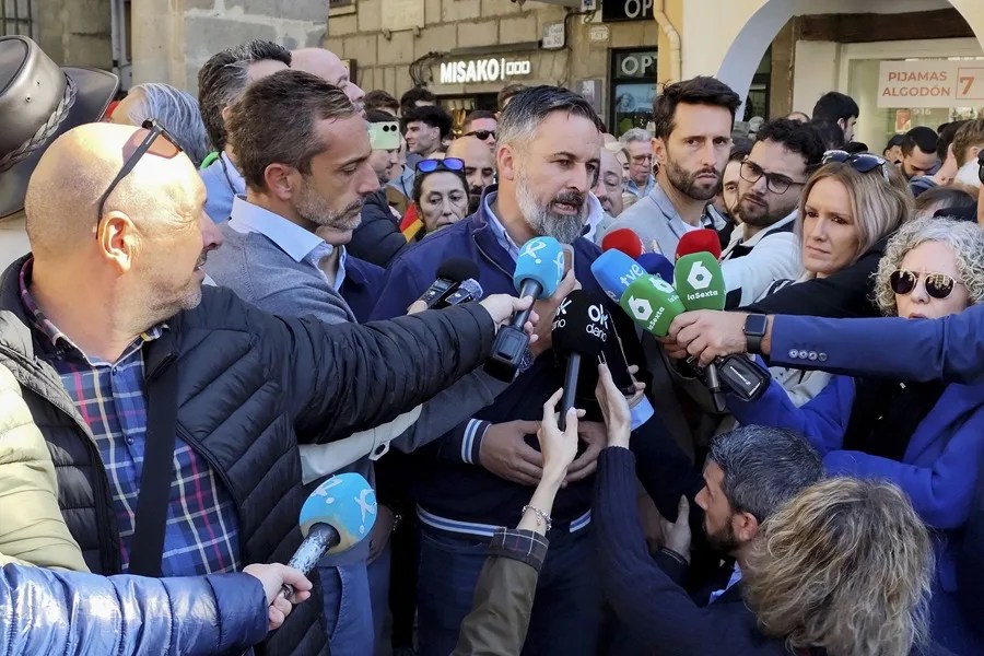 Vox Carlos Mazón dimisión