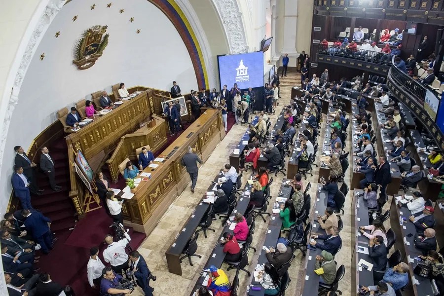 El Parlamento de Venezuela presenta proyecto de ley para que el país se retire de la CPI