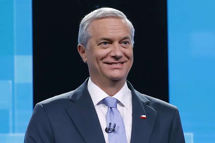 Kast, el ultraderechista que podría convertirse en el primer pinochetista en La Moneda