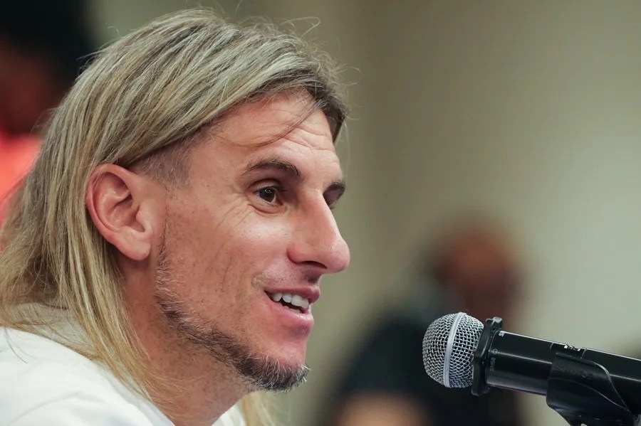 Beccacece agradece a Ecuador y promete humildad y valentía