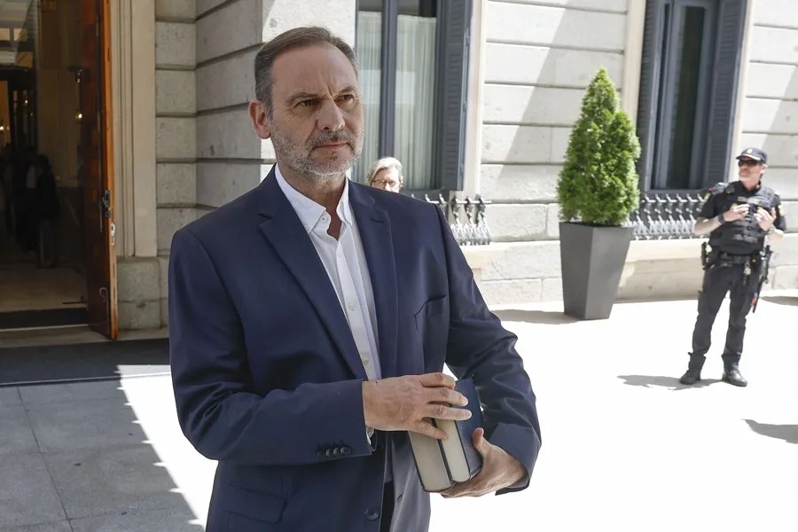 ABALOS HIJA CARMEN PANO