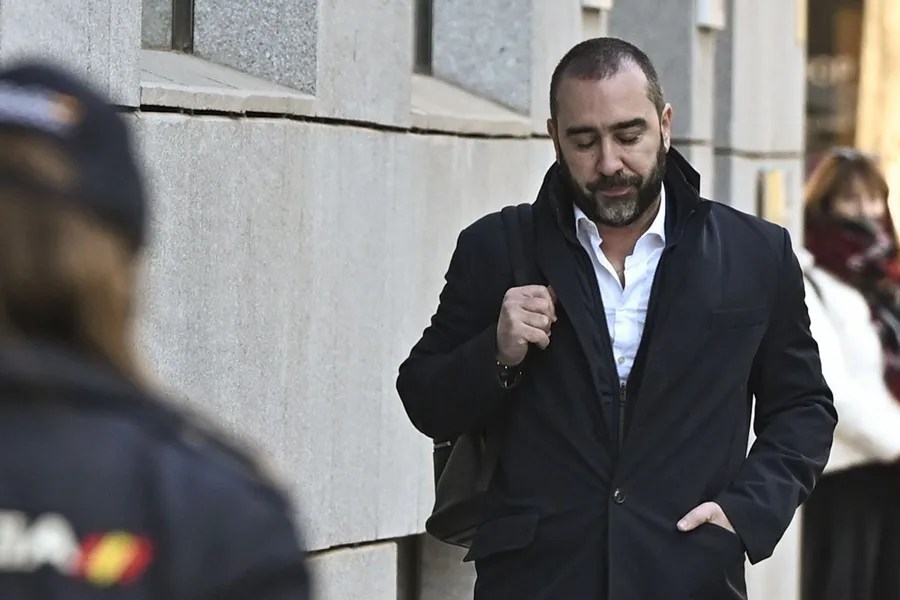 GUIA LABERINTO CORRUPCION