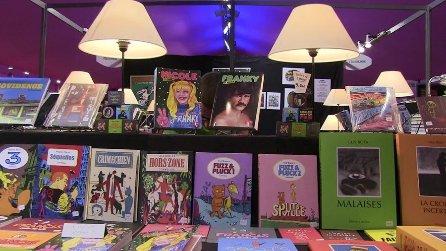 Vista de diversos cómics durante el Festival Internacional del Cómic de Angulema