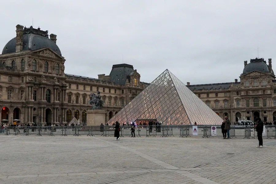 Museo del Louvre