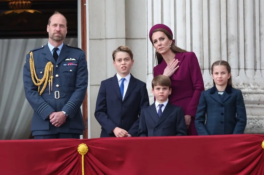 Los príncipes de Gales y sus hijos