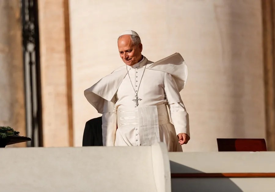 El Papa León XIV preside la audiencia general semanal en la Plaza de San Pedro
