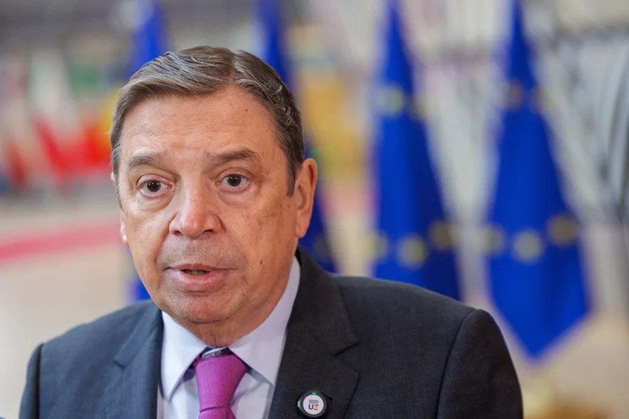 PLANAS PIDE TRANQUILIDAD PESTE