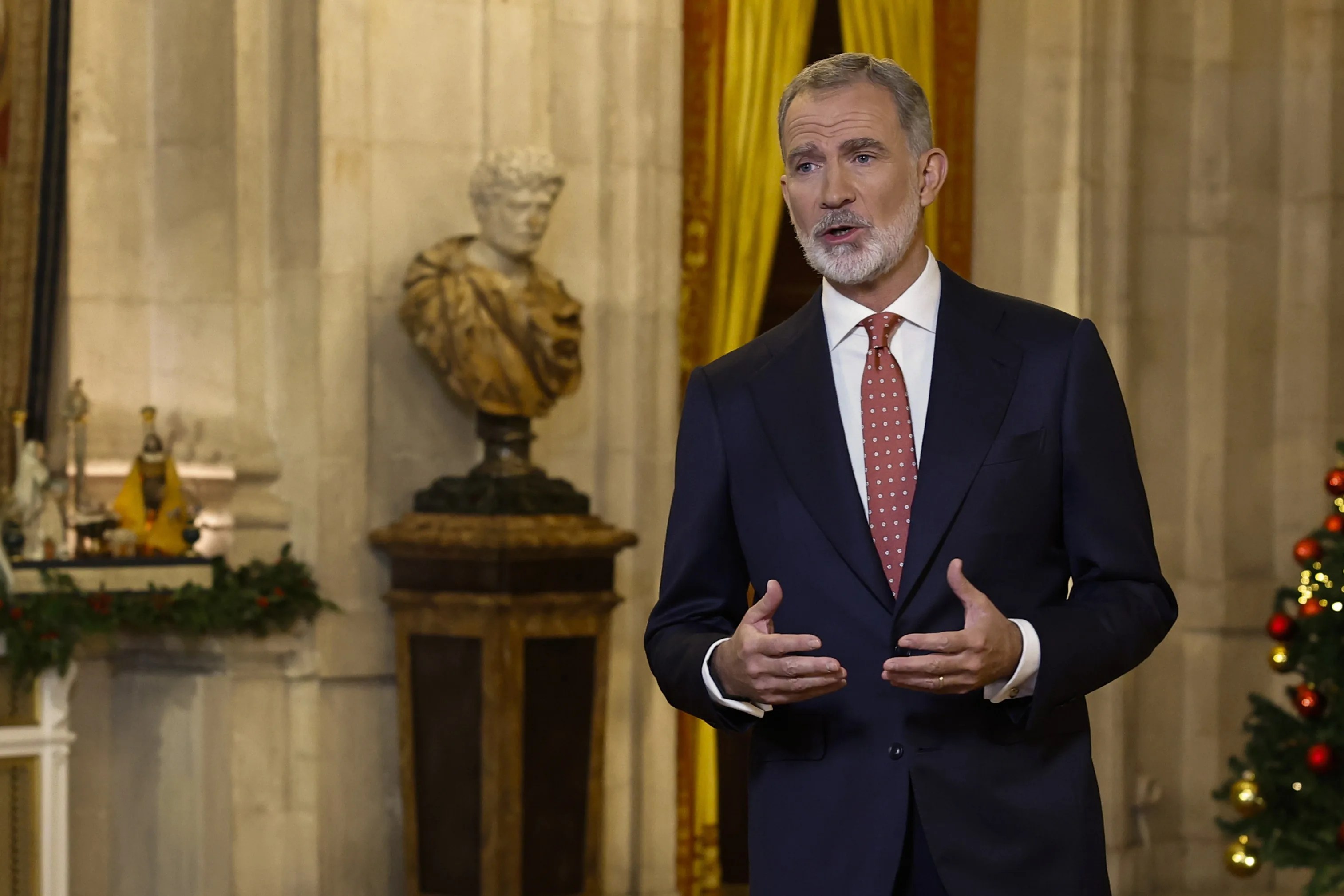 El rey Felipe VI pronuncia el tradicional mensaje de Nochebuena en el que hace balance de un año.