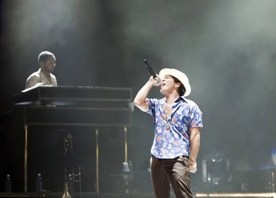 Bruno Mars anuncia gira