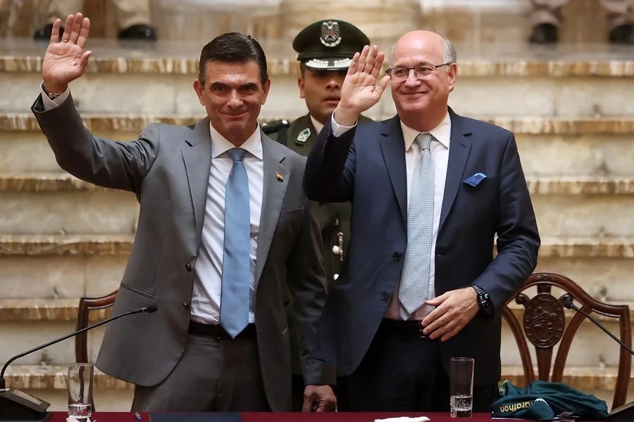 El BID acuerda con Bolivia un paquete de US$4.500 millones para impulsar reformas y potenciar la log&iacute;stica regional