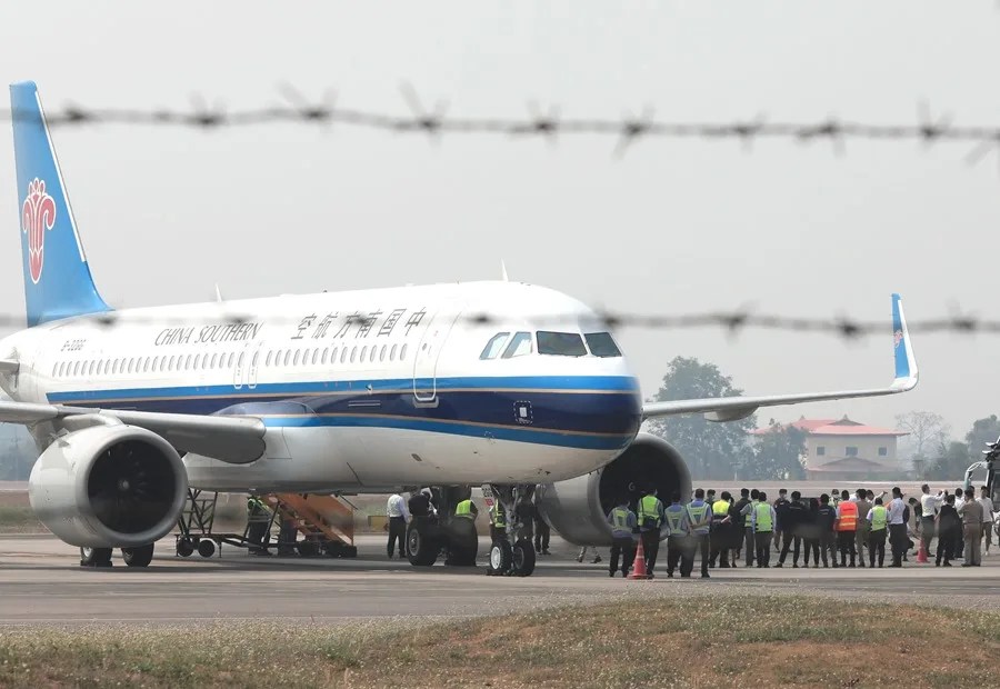 China ejecuta a once miembros de las mafias de ciberestafas que operan desde Birmania