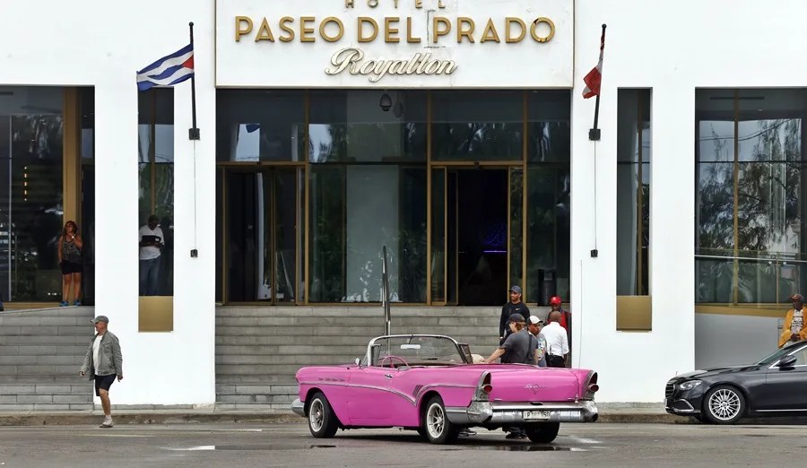 Remesas, turismo, petróleo y médicos: Estados Unidos ahoga las fuentes de divisas de Cuba