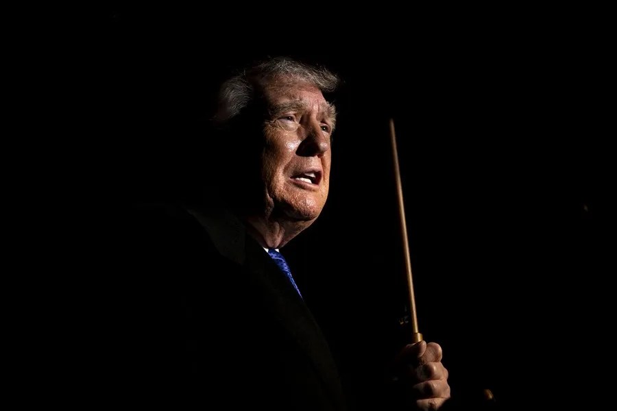 Trump ofrece la "ayuda" de EE.UU. para la "libertad" de Irán en medio de las protestas