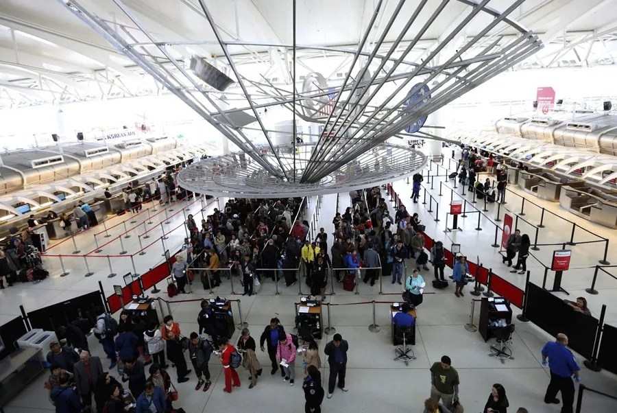 EEUU suma a Venezuela y Cuba a la lista de 25 nuevos países con fianzas para pedir visados