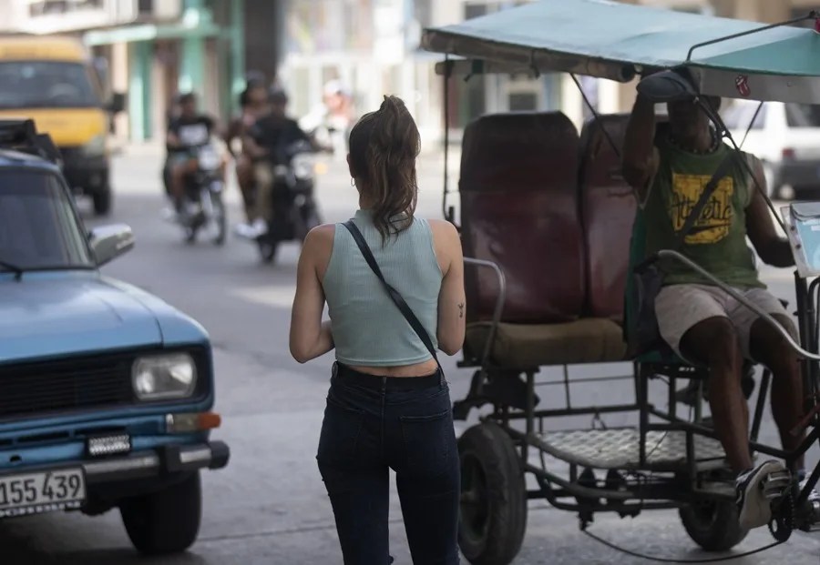 Las parejas de las víctimas cometieron el 81 % de los feminicidios en Cuba en 2025