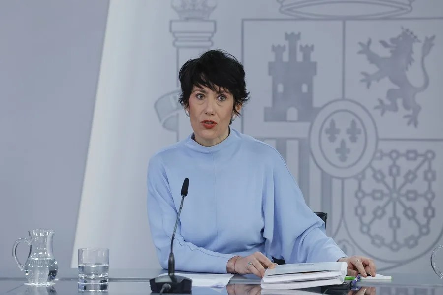 La ministra de Inclusión, Seguridad Social y Migraciones y portavoz del Gobierno, Elma Saiz, durante la rueda de prensa ofrecida tras el Consejo de Ministros