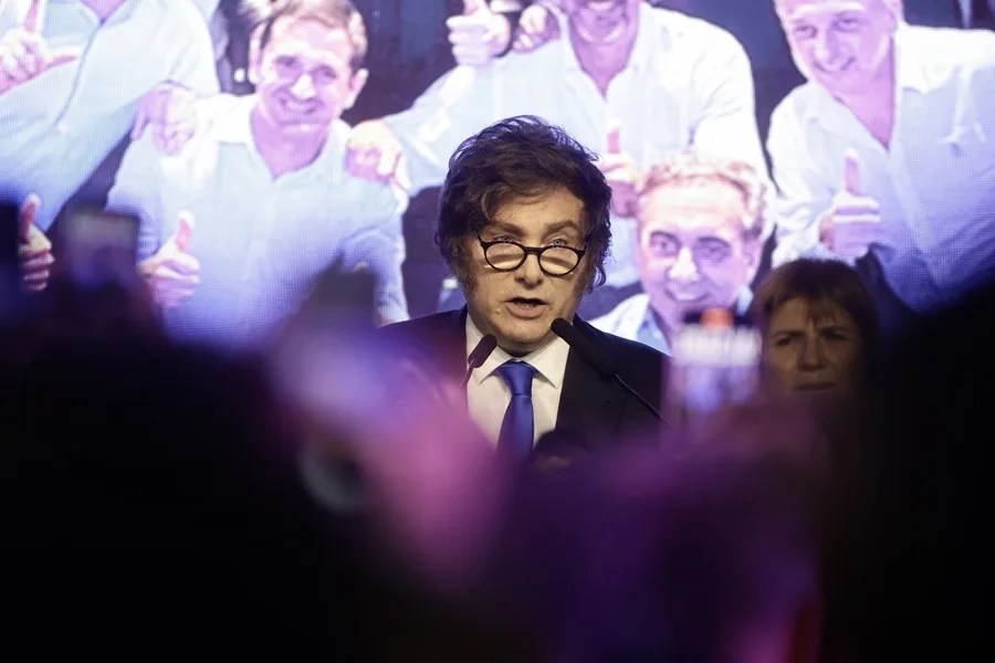 El canciller de Venezuela califica de "delirantes" las declaraciones de Milei sobre el ataque de EE.UU.