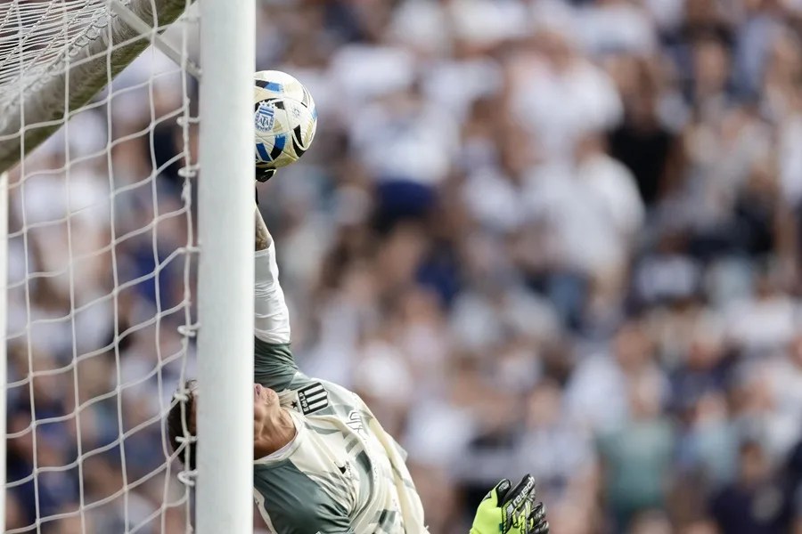 El Apertura de Argentina comienza este jueves con caras nuevas y presión sobre los 'grandes'